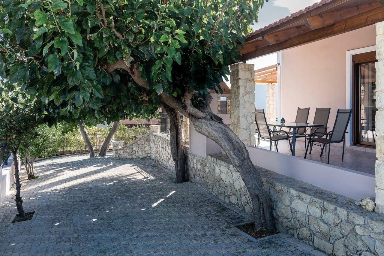Lila Hill House Villa Stalós Exterior foto
